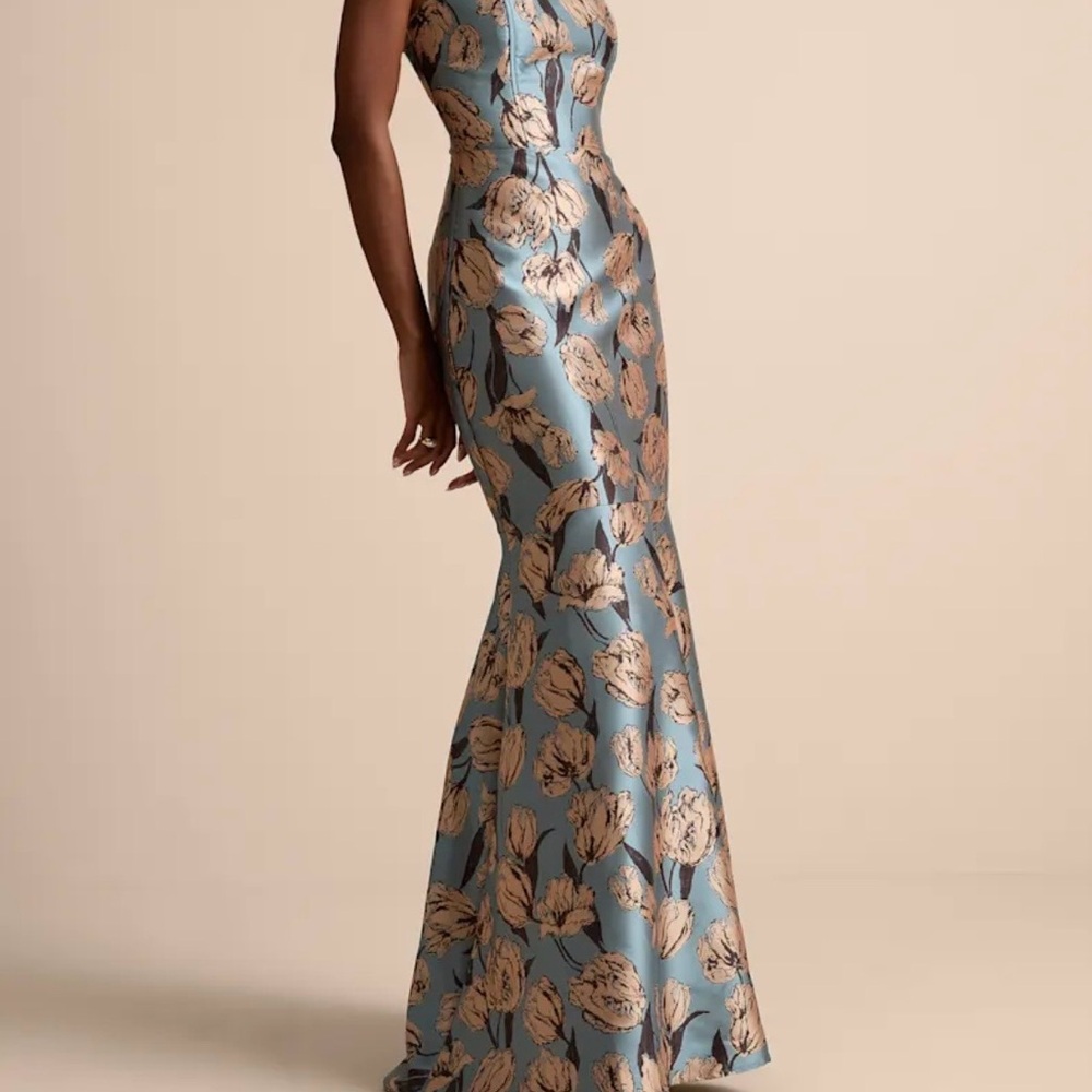 Lulu's Strapless Floral Blue and Cream Dress